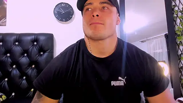 Snapshot of connorsmiith_26 chatting on January 20, 2025, 3:50 pm connorsmiith 26 online show from January 20, 2025, 3:50 pm