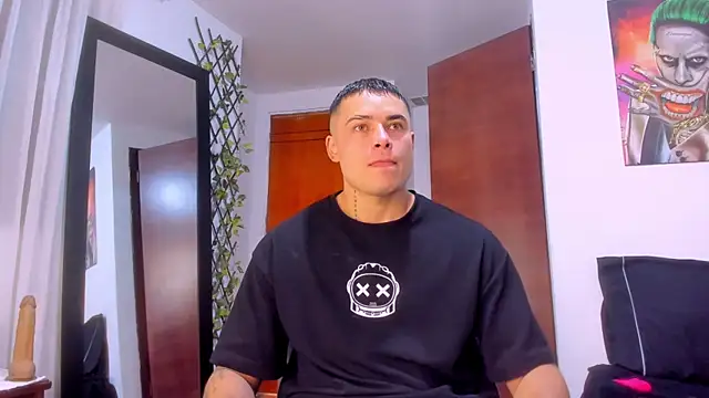 Snapshot of connorsmiith_26 chatting on February 11, 2025, 1:20 pm connorsmiith 26 online show from February 11, 2025, 1:20 pm