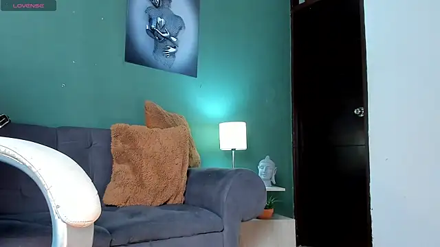 Snapshot of connorsmiith_26 chatting on January 13, 2025, 10:35 pm connorsmiith 26 online show from January 13, 2025, 10:35 pm