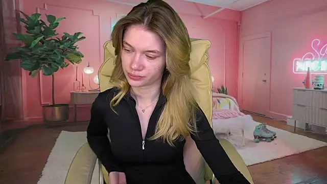 AnacondaOn online show from March 12, 2025, 7:35 am