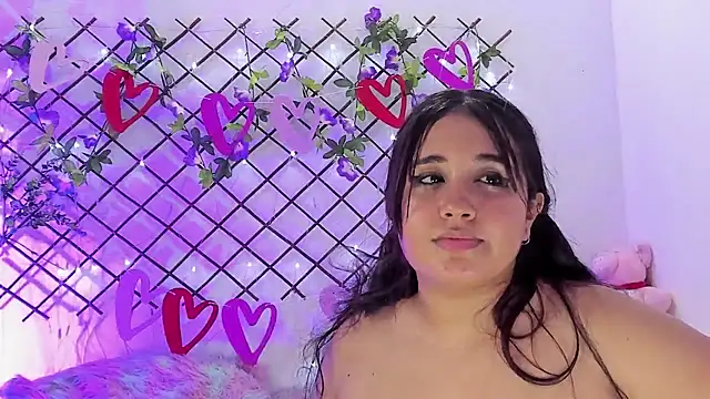 melyescobar online show from March 11, 2025, 12:06 pm
