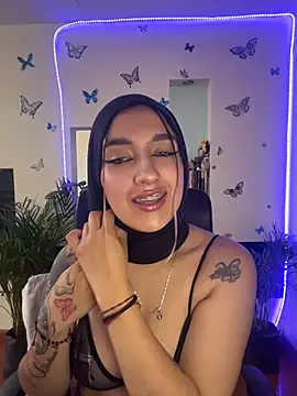 Lia-mitch online show from July 24, 2026, 7:10 pm