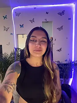 Lia-mitch online show from July 15, 2026, 6:48 pm