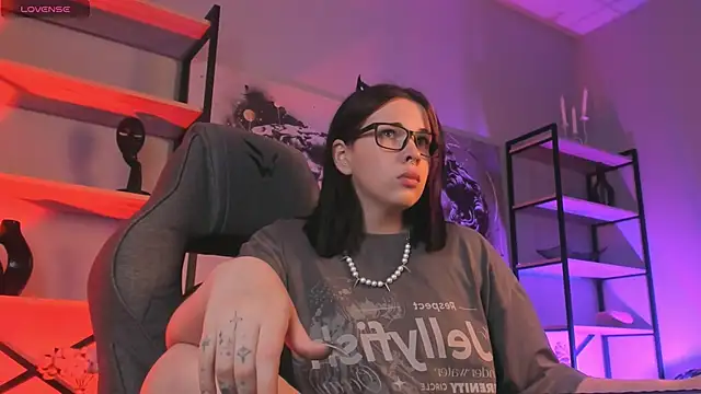 AliceSunday online show from September 23, 2025, 11:06 am