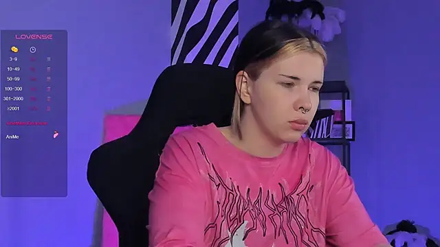 AliceSunday online show from October 11, 2025, 5:19 am