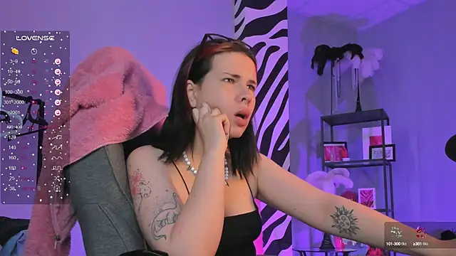 AliceSunday online show from September 19, 2025, 10:08 am