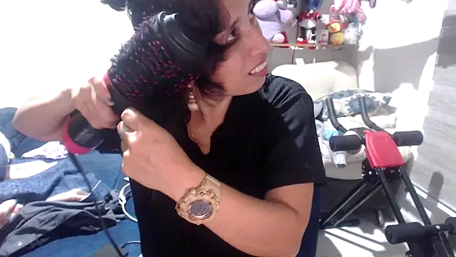 Snapshot of sexy_mary_69 chatting on October 3, 2025, 11:50 pm sexy mary 69 online show from October 3, 2025, 11:50 pm