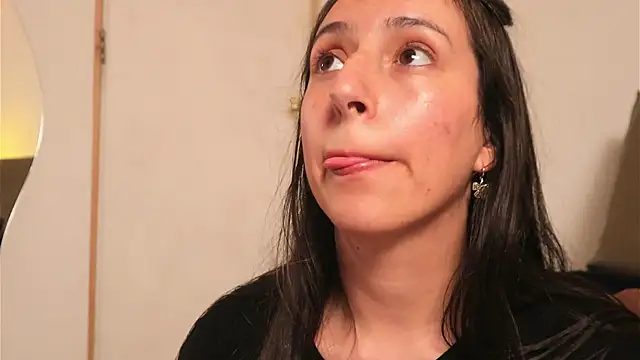 Sweet Sammy  online show from March 5, 2026, 7:54 pm