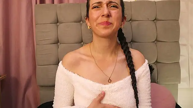 Sweet Sammy  online show from December 20, 2025, 3:42 am