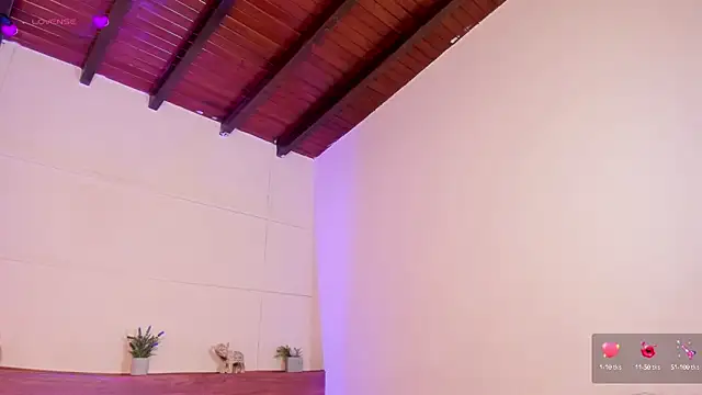 sherylgrey online show from September 19, 2025, 10:25 pm