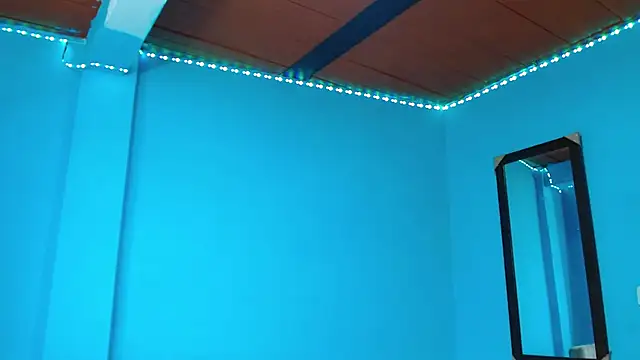 Snapshot of Darick_brown chatting on December 16, 2025, 6:45 pm Darick brown online show from December 16, 2025, 6:45 pm