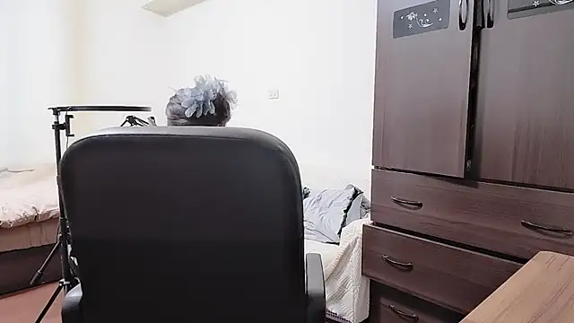 Fine-sand online show from October 29, 2025, 1:21 pm