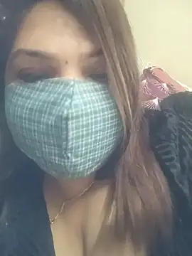 Naughty-Trisha online show from December 1, 2025, 5:03 pm