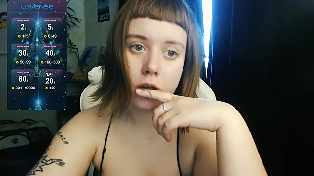 June shy0 online show from December 11, 2024, 8:36 am