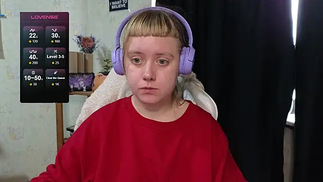 Snapshot of June_shy0 chatting on October 23, 2025, 7:18 am June shy0 online show from October 23, 2025, 7:18 am