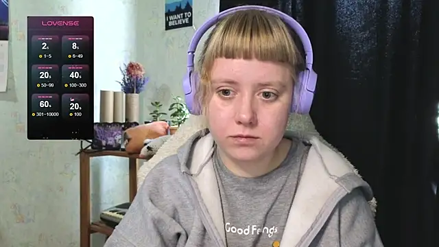 Snapshot of June_shy0 chatting on October 1, 2025, 7:13 am June shy0 online show from October 1, 2025, 7:13 am