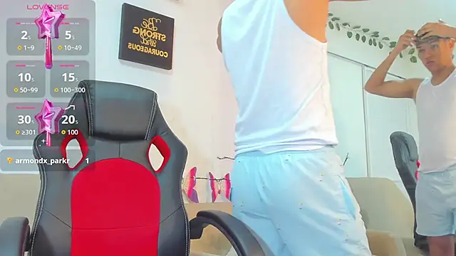 Snapshot of ryan_carter08 chatting on October 8, 2025, 1:29 am ryan carter08 online show from October 8, 2025, 1:29 am