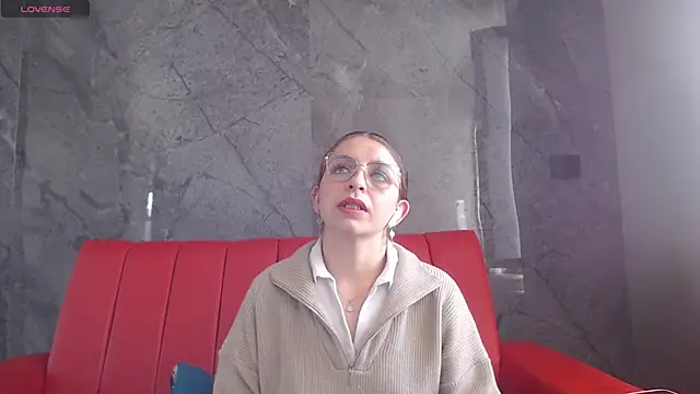 Snapshot of _isaabellaa chatting on October 15, 2025, 12:13 pm  isaabellaa online show from October 15, 2025, 12:13 pm