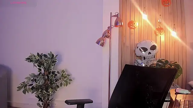 Snapshot of AriRobert_ chatting on October 22, 2025, 3:50 am AriRobert  online show from October 22, 2025, 3:50 am