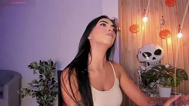 Snapshot of AriRobert_ chatting on October 23, 2025, 4:00 am AriRobert  online show from October 23, 2025, 4:00 am