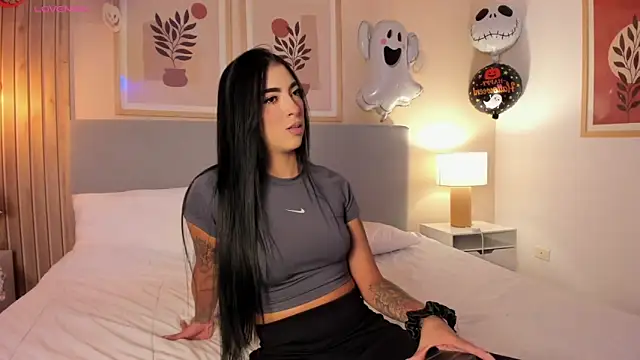 Snapshot of AriRobert_ chatting on October 21, 2025, 3:39 am AriRobert  online show from October 21, 2025, 3:39 am