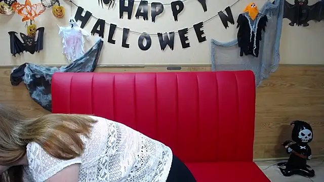 Snapshot of FreyaDak chatting on November 9, 2025, 12:09 pm FreyaDak online show from November 9, 2025, 12:09 pm