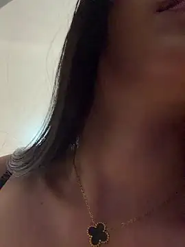 Sweetnaughtygirl  online show from June 21, 2026, 9:42 pm