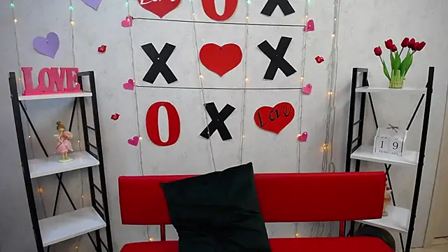 Snapshot of BeatriceFly chatting on February 22, 2025, 6:28 am BeatriceFly online show from February 22, 2025, 6:28 am