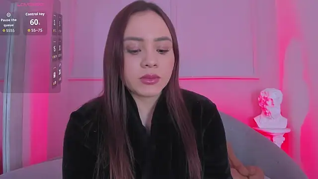 Snapshot of Hanna_Moonlight_ chatting on September 18, 2025, 8:01 pm Hanna Moonlight  online show from September 18, 2025, 8:01 pm