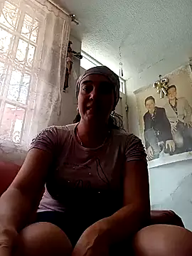 skayhot  online show from February 1, 2025, 4:54 pm