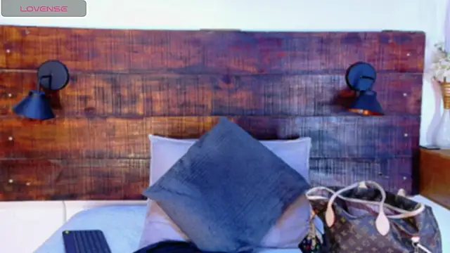 Celeste sanz online show from March 31, 2026, 10:17 am