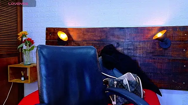 Celeste sanz online show from December 19, 2025, 11:56 am