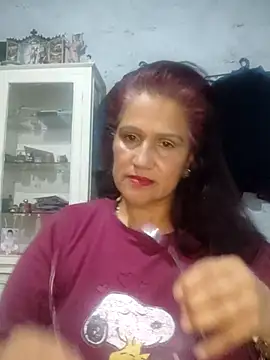 Snapshot of Edged_Hot69 chatting on October 21, 2025, 2:33 am Edged Hot69 online show from October 21, 2025, 2:33 am