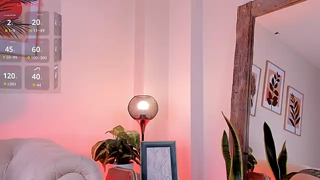 Snapshot of DahianaWalcott chatting on September 17, 2025, 7:16 pm DahianaWalcott online show from September 17, 2025, 7:16 pm