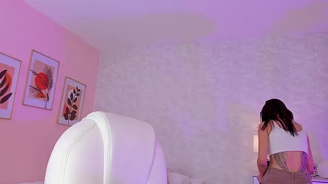 Snapshot of DahianaWalcott chatting on March 10, 2025, 7:29 pm DahianaWalcott online show from March 10, 2025, 7:29 pm