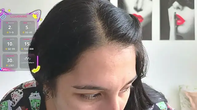 tammyandrade  online show from April 15, 2026, 1:48 pm