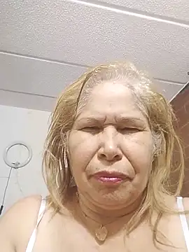 girl amada online show from September 9, 2025, 1:59 am