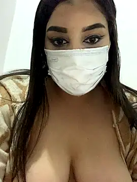 Snapshot of Miss-Soka chatting on December 3, 2025, 12:23 am Miss-Soka online show from December 3, 2025, 12:23 am