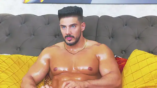 Snapshot of DustinKeent chatting on June 25, 2026, 4:32 am DustinKeent online show from June 25, 2026, 4:32 am