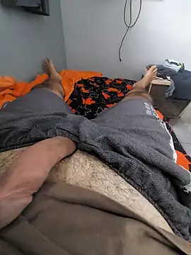 mfreitas005 online show from November 21, 2025, 3:33 pm