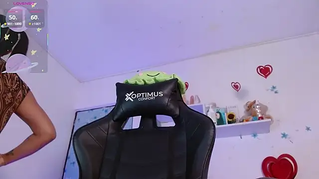 Snapshot of miss_valery2 chatting on February 19, 2026, 1:02 am miss valery2 online show from February 19, 2026, 1:02 am