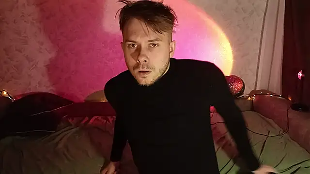 Snapshot of mike_peach chatting on December 28, 2024, 8:04 pm mike peach online show from December 28, 2024, 8:04 pm