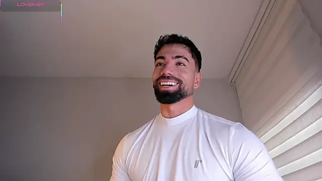 Snapshot of edrick_walton1 chatting on September 28, 2025, 1:07 pm edrick walton1 online show from September 28, 2025, 1:07 pm