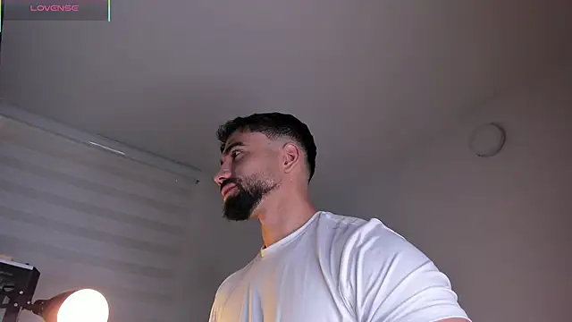 edrick walton1 online show from November 22, 2025, 11:31 am