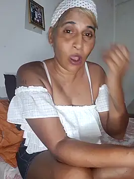 Goodgirlsue 77 online show from February 5, 2026, 5:31 pm