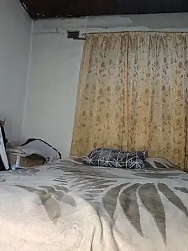 Goodgirlsue 77 online show from April 17, 2026, 3:26 pm