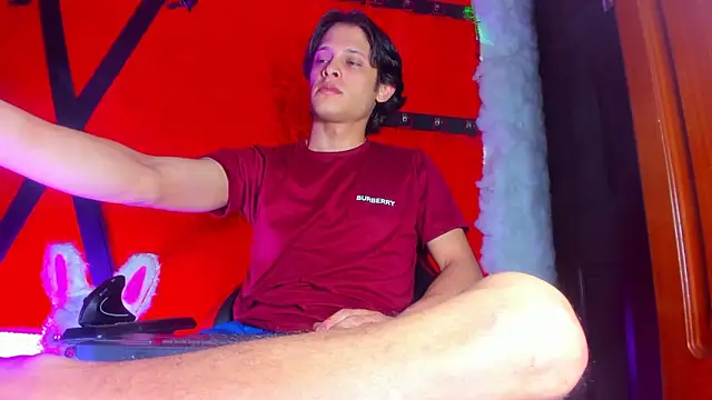 LilOwen  online show from March 27, 2026, 4:30 pm