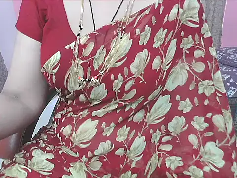 Snapshot of sunitha-3 chatting on October 5, 2025, 6:04 am sunitha-3 online show from October 5, 2025, 6:04 am