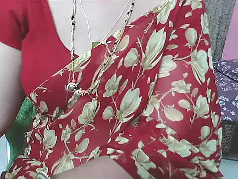 Snapshot of sunitha-3 chatting on October 21, 2025, 7:24 pm sunitha-3 online show from October 21, 2025, 7:24 pm