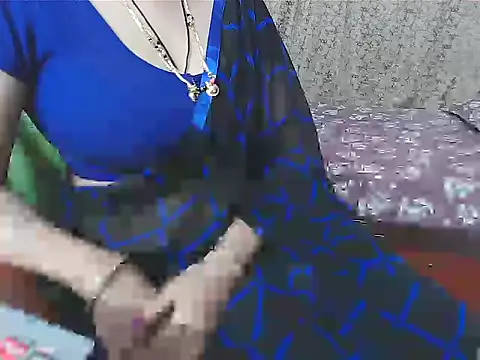 Snapshot of sunitha-3 chatting on September 29, 2025, 7:08 pm sunitha-3 online show from September 29, 2025, 7:08 pm